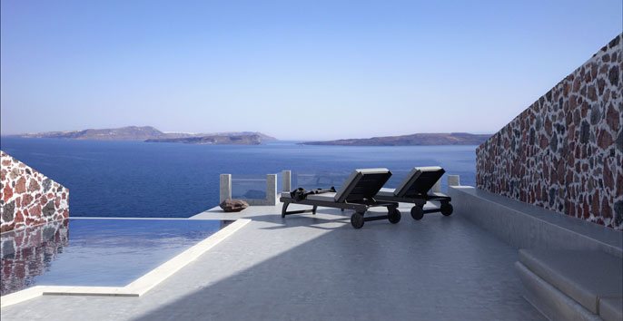 INFINITY HONEYMOON CAVE SUITE